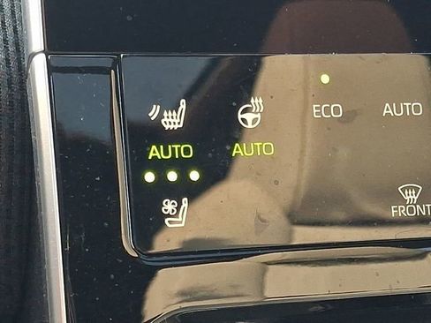 Used 2024 Toyota bZ4X AWD w/ Weather Package image 27