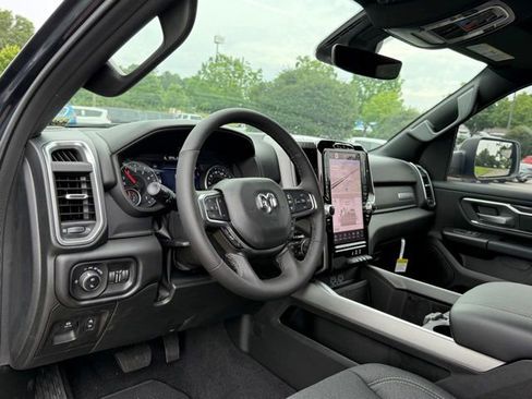 New 2026 RAM 1500 Big Horn AWD/4WD image 16