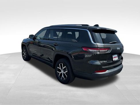 Used 2023 Jeep Grand Cherokee L Limited AWD/4WD image 43