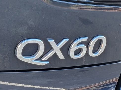 Used 2019 INFINITI QX60 Luxe w/ Sensory Package image 13