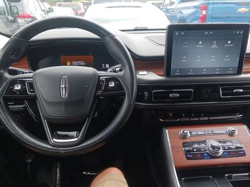 Used 2020 Lincoln Aviator Reserve w/ Equipment Group 201A AWD/4WD image 6