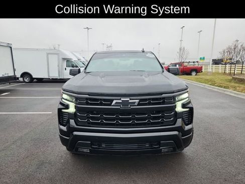 Used 2024 Chevrolet Silverado 1500 RST image 2