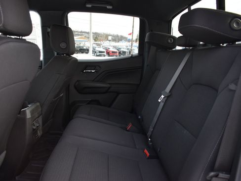 New 2026 GMC Canyon Elevation w/ Convenience Package image 16