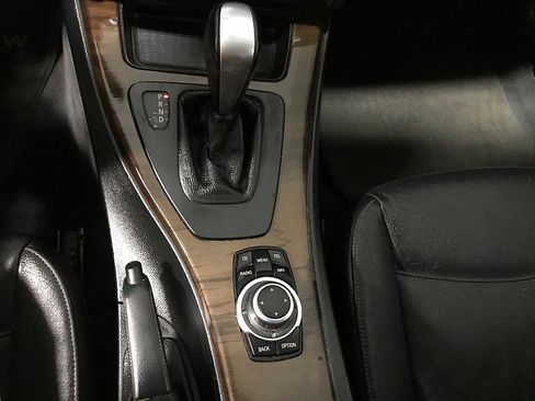 Used 2010 BMW 328i xDrive Sedan image 30