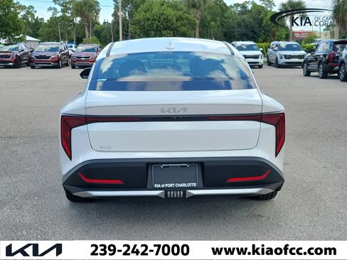 New 2025 Kia K4 EX FWD image 5