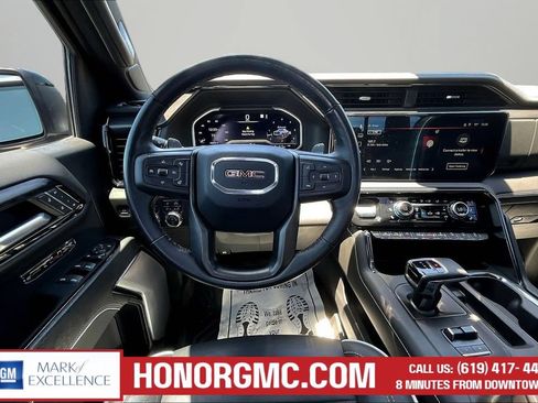 Used 2023 GMC Sierra 1500 AT4X w/ AT4X AEV Edition AWD/4WD image 9