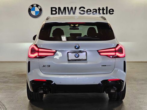 Used 2023 BMW X3 xDrive30i w/ M Sport Package AWD/4WD image 5