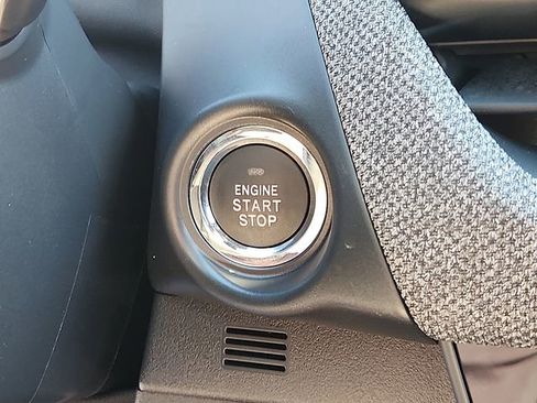 Certified 2026 Subaru Outback Premium AWD/4WD image 26