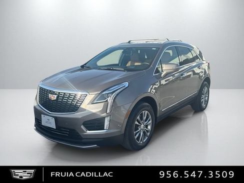Used 2023 Cadillac XT5 Premium Luxury w/ Technology Package FWD image 1