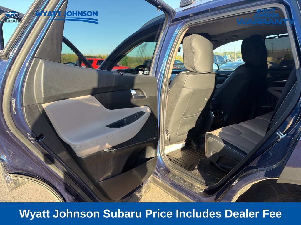 Used 2023 Hyundai Santa Fe Limited AWD/4WD image 31