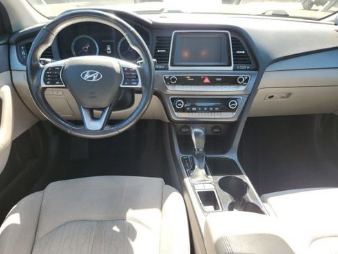 Used 2019 Hyundai Sonata SE FWD image 16