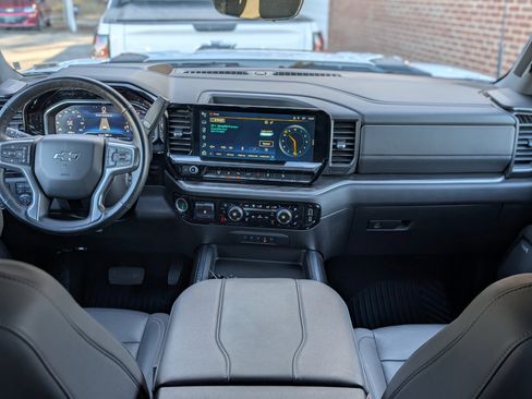 Used 2024 Chevrolet Silverado 2500 LTZ w/ LTZ Plus Package image 24