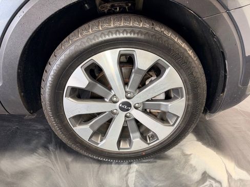Used 2022 Kia Telluride S AWD/4WD image 27