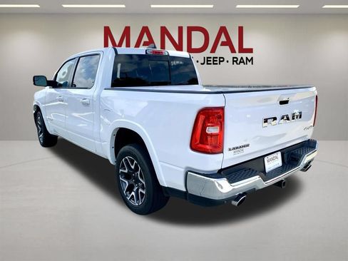 Used 2025 RAM 1500 Laramie AWD/4WD image 9