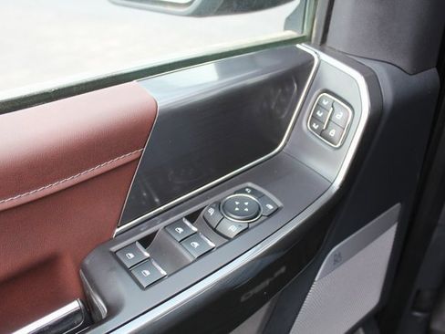 Used 2023 Ford F150 Lariat image 38