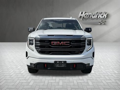 Used 2024 GMC Sierra 1500 AT4 w/ Technology Package AWD/4WD image 3