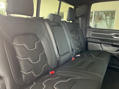 New 2022 RAM 1500 Big Horn image 27