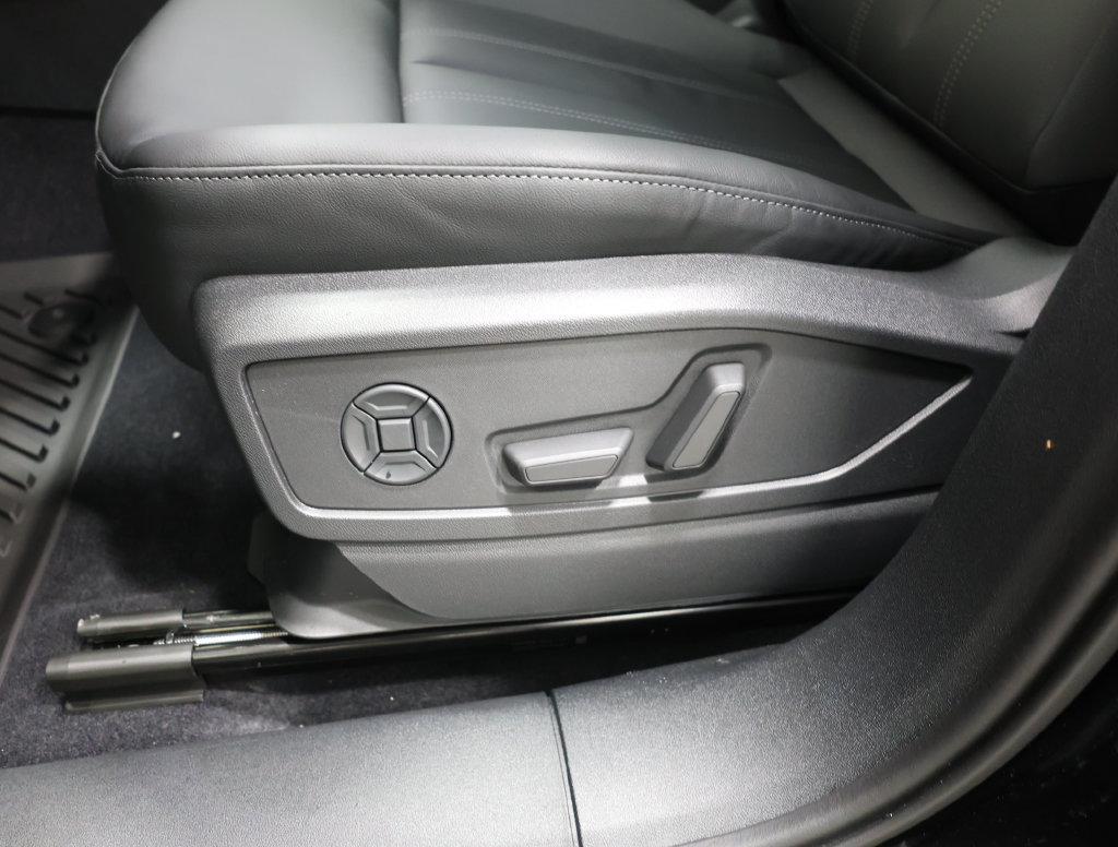 New 2026 Audi Q5 Premium Plus AWD/4WD image 14