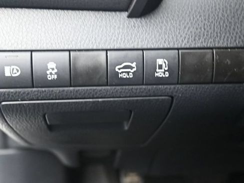 Used 2024 Toyota Camry SE FWD image 13