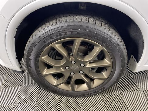 Used 2018 Dodge Durango GT AWD/4WD image 11