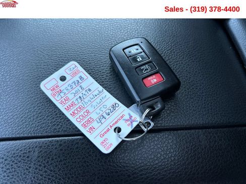 Used 2018 Toyota Highlander Limited w/ Protection Package #3 AWD/4WD image 26