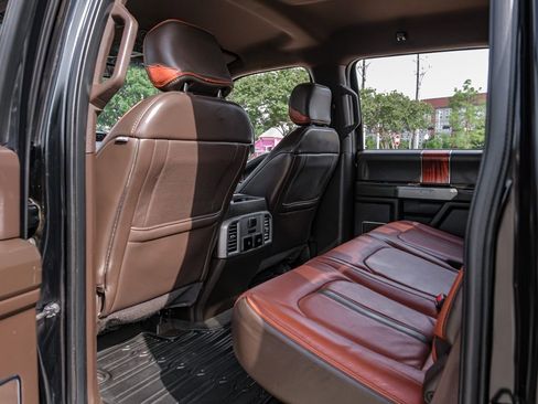 Used 2018 Ford F250 King Ranch w/ Chrome Package image 35