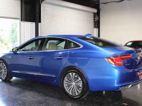 Used 2017 Buick LaCrosse Premium FWD image 6