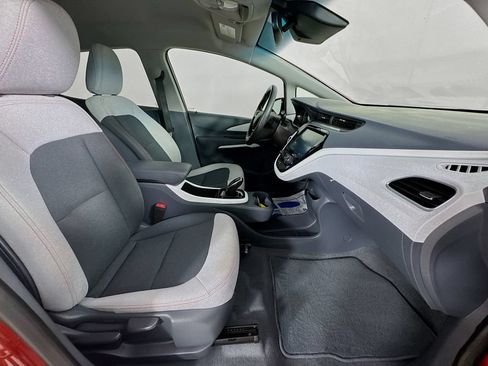 Used 2020 Chevrolet Bolt LT FWD image 34
