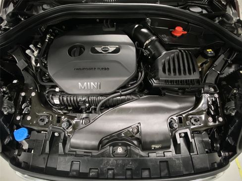 Used 2019 MINI Cooper Clubman S w/ Storage Package image 22