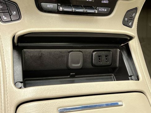 Used 2020 GMC Yukon Denali w/ Denali Ultimate Package AWD/4WD image 26