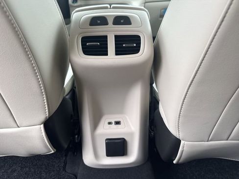 Certified 2023 Buick Envision Avenir AWD/4WD image 24
