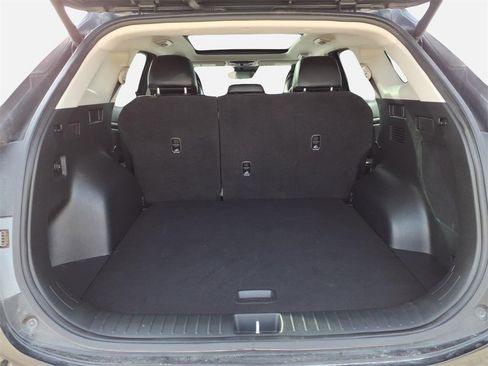 Used 2023 Kia Sportage SX image 6