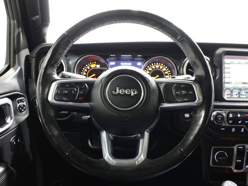 Used 2021 Jeep Wrangler Unlimited Sahara image 10