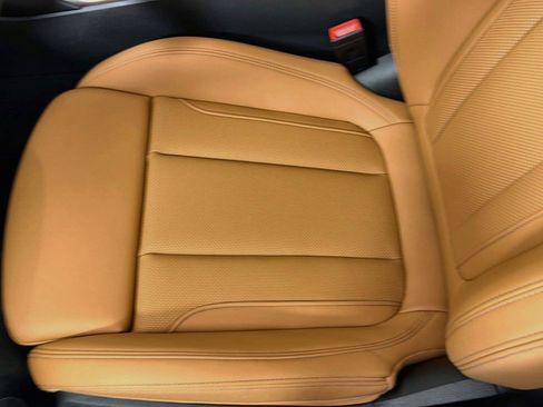 New 2026 BMW 330i xDrive Sedan w/ Premium Package AWD/4WD image 18