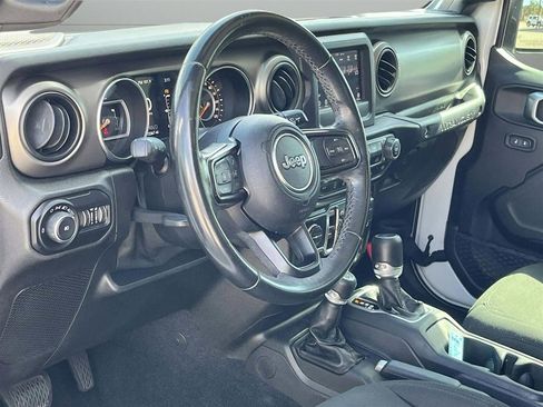 Used 2020 Jeep Wrangler Unlimited Sport S AWD/4WD image 16