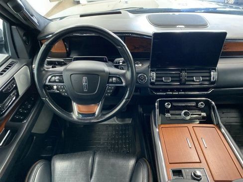 Certified 2024 Lincoln Navigator Black Label image 13