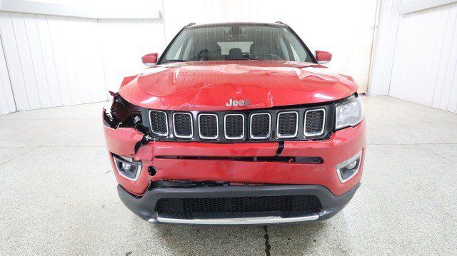 Used 2018 Jeep Compass Limited AWD/4WD image 7