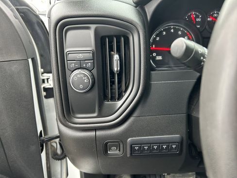 Used 2023 Chevrolet Silverado 2500 W/T w/ WT Convenience Package image 6