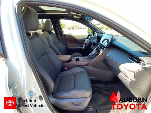Certified 2021 Toyota Venza Limited AWD/4WD image 14