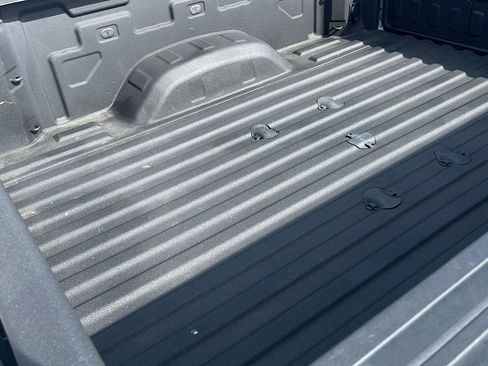 Used 2024 Chevrolet Silverado 2500 High Country w/ High Country Premium Package image 25