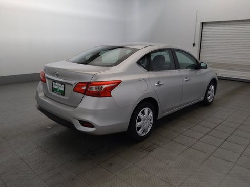 Used 2016 Nissan Sentra S FWD image 9