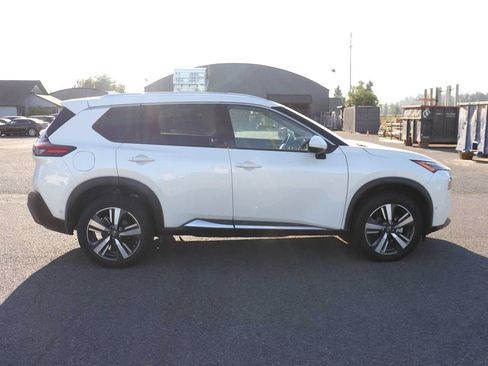 Used 2023 Nissan Rogue SL w/ SL Premium Package AWD/4WD image 4