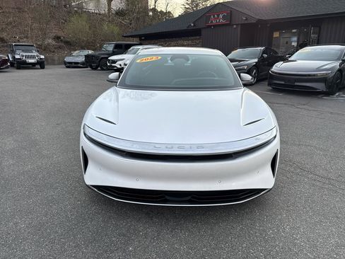 Used 2023 Lucid Air Pure image 12