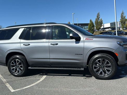 Used 2021 Chevrolet Tahoe Z71 image 3