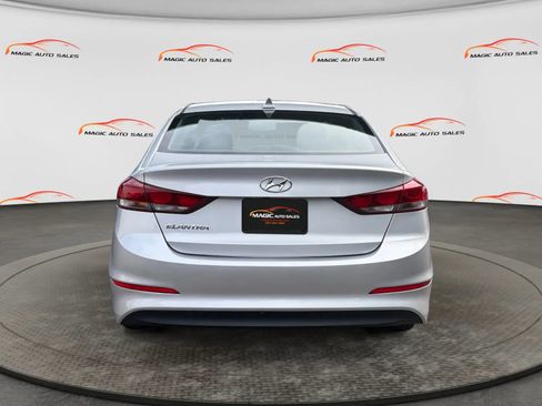 Used 2018 Hyundai Elantra Value Edition w/ Cargo Package FWD image 9