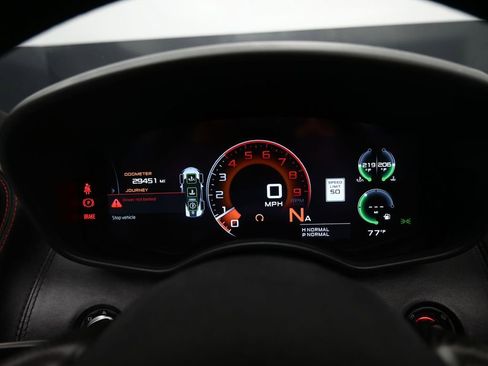 Used 2019 McLaren 570S Spider image 27