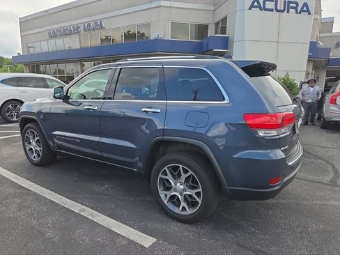 Used 2019 Jeep Grand Cherokee Limited AWD/4WD image 3