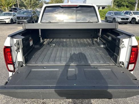 Certified 2025 Honda Ridgeline RTL image 36