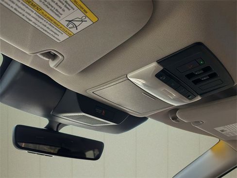 Used 2023 Nissan Pathfinder Platinum image 36