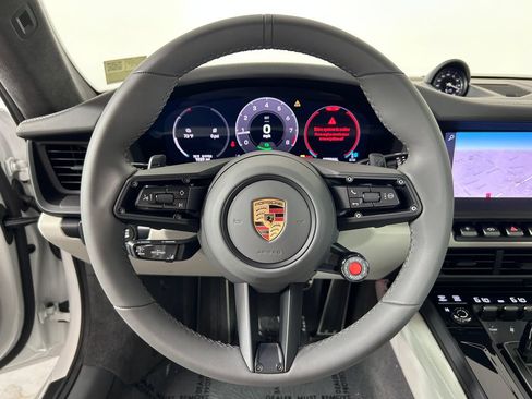 Certified 2025 Porsche 911 Carrera GTS RWD image 17